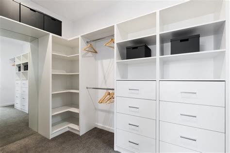 Magic Wardrobes: A Buyer's Guide for Peace of Mind